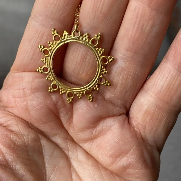 “SUN” Gold plated 925 silver earrings. - Picture 7 of 9